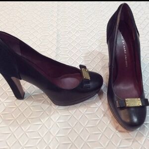 Marc by Marc Jacobs Black Leather Pumps Gold Buckle 36.5
